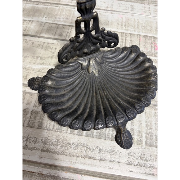 Vintage Cast Iron Royal Brand Umbrella Holder Hand Towel Rack Shell Victorian - Picture 2 of 9